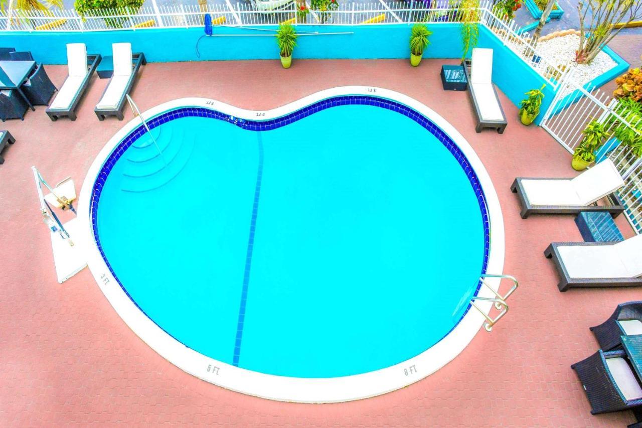Travelodge By Wyndham Fort Lauderdale Beach Exterior foto